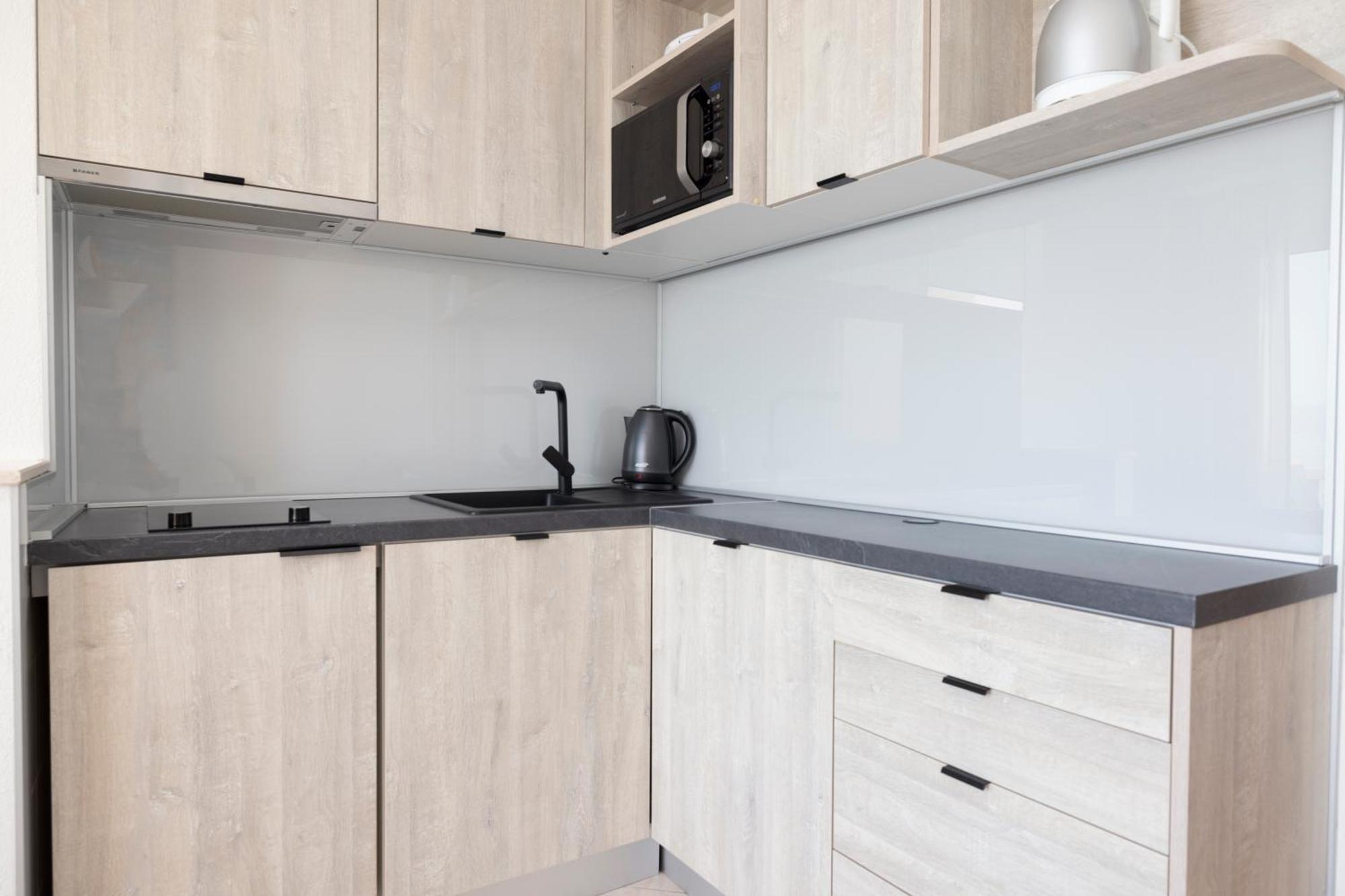 Apartmans Lale Brela Eksteriør billede